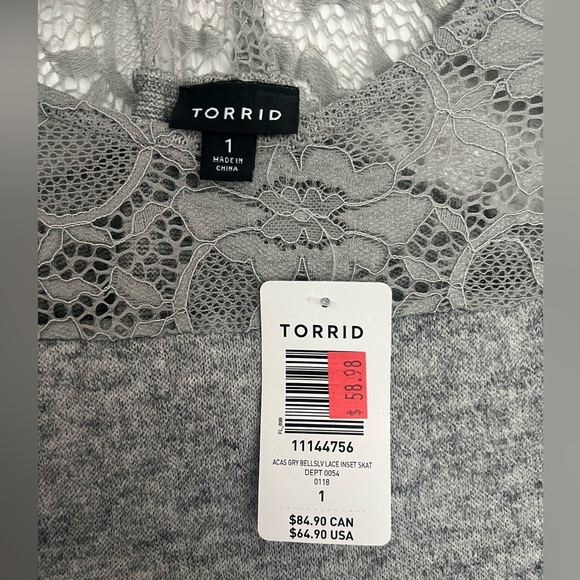 Torrid Grey Bell Sleeve Lace Inset Dress Size 1 - Picture 6 of 7